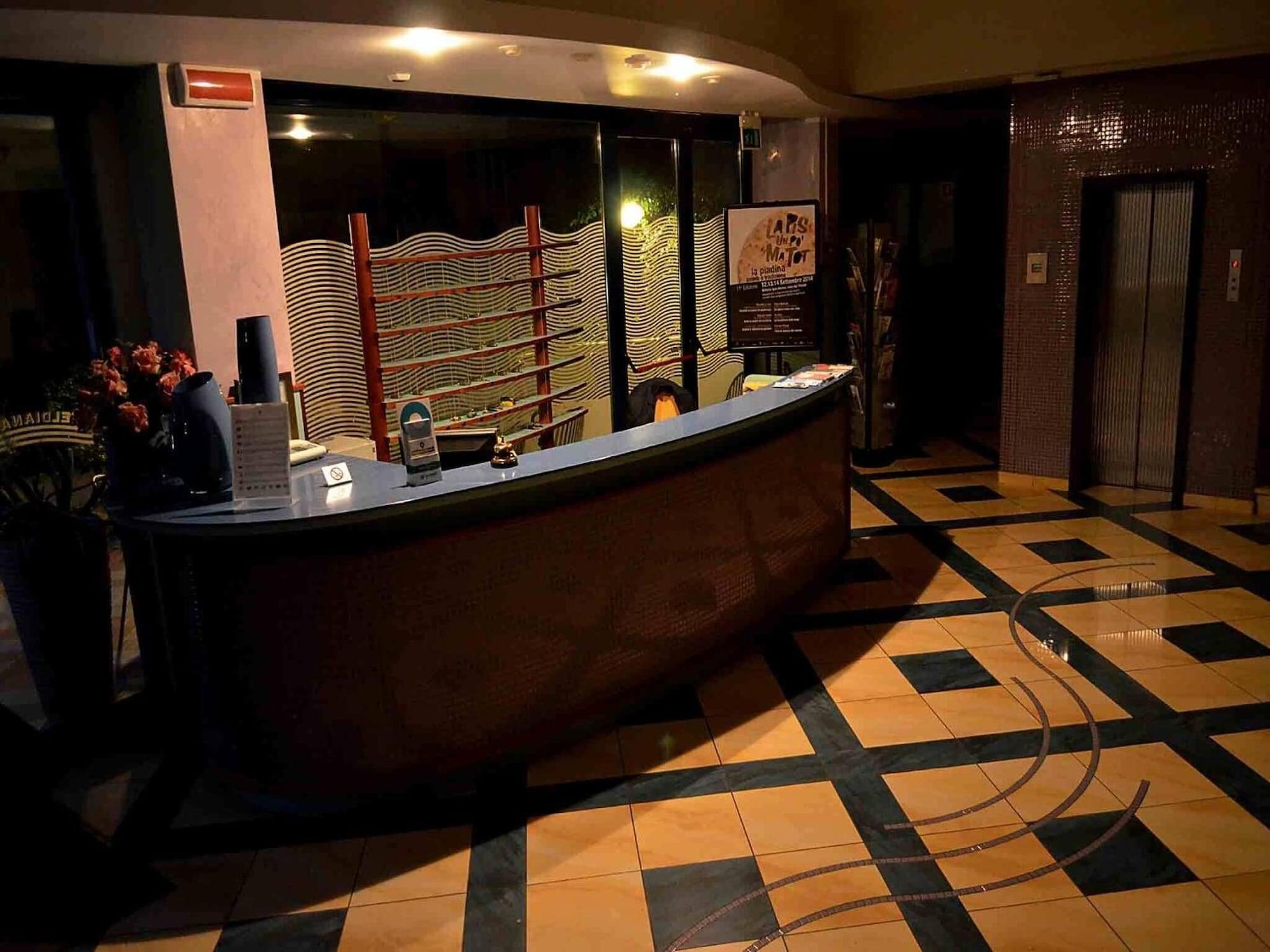 Hotel Diana Bellaria-Igea Marina Exteriér fotografie