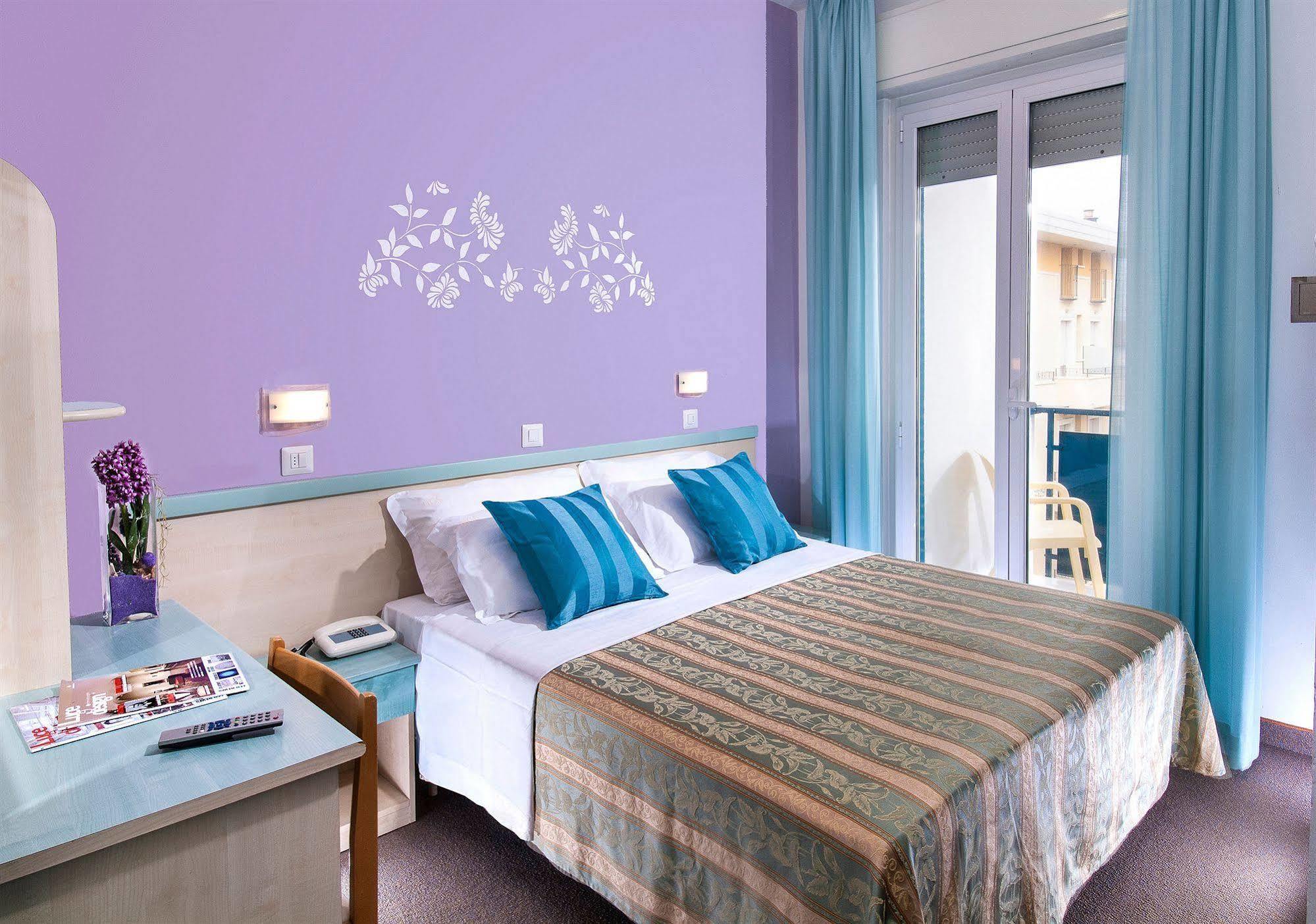 Hotel Diana Bellaria-Igea Marina Exteriér fotografie